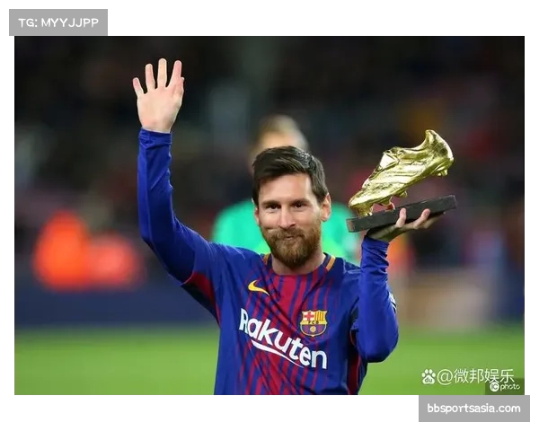 福布斯公布2025足球球员收入榜 C罗梅西本泽马占据前三位置 福布斯公布2025足球球员收入榜 C罗梅西本泽马占据前三位置